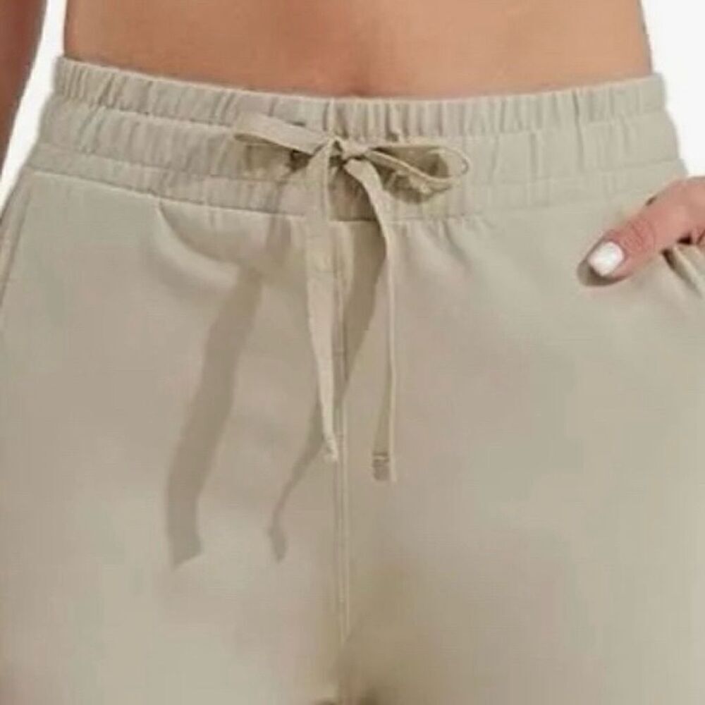 Willit Bermuda Tan Moisture Wicking Cotton Walking Shorts Elastic Waist Pockets - Picture 3 of 12